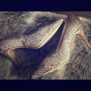 Jewel embellished mesh pointy toe pumps